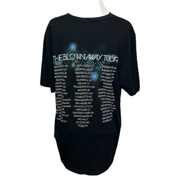 Carrie Underwood Blown Away Tour Tee - Picture 2 of 2